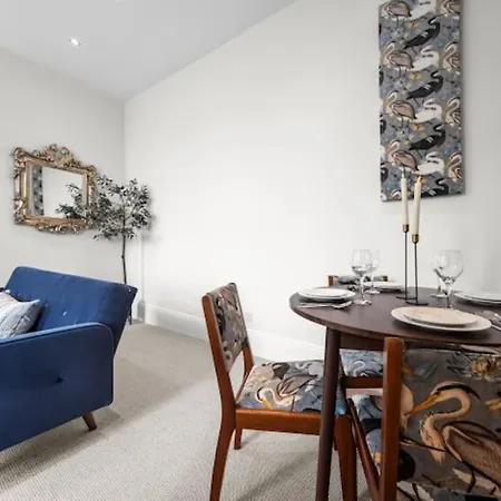 Pelican Suite, 1-bed, Sleeps 3 *